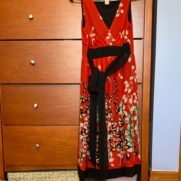 jonathan martin Dresses & Skirts - Jonathan Martin Red and Black Floral Maxi Dress